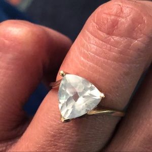 10k Yellow Gold 2g Trillion-Cut Aquamarine Ring